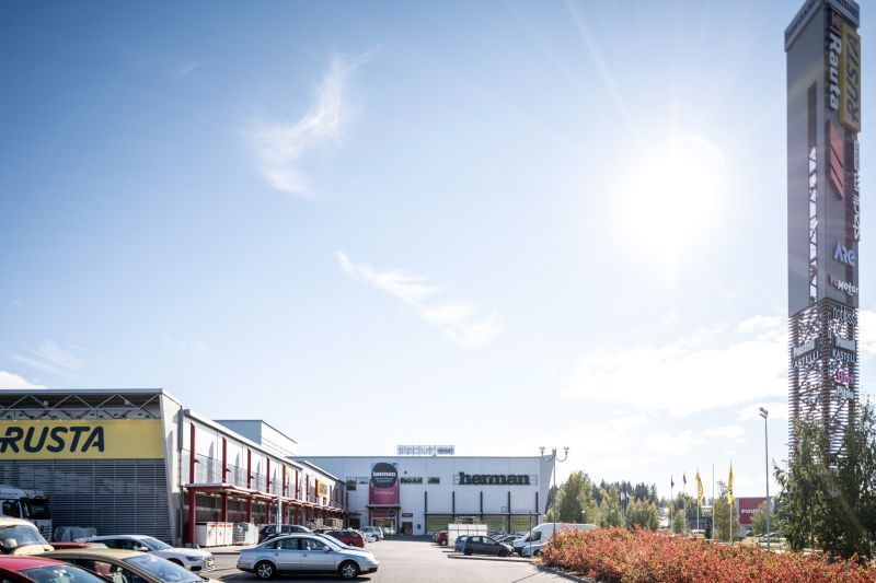 Julkisivu Herman kauppapaikka