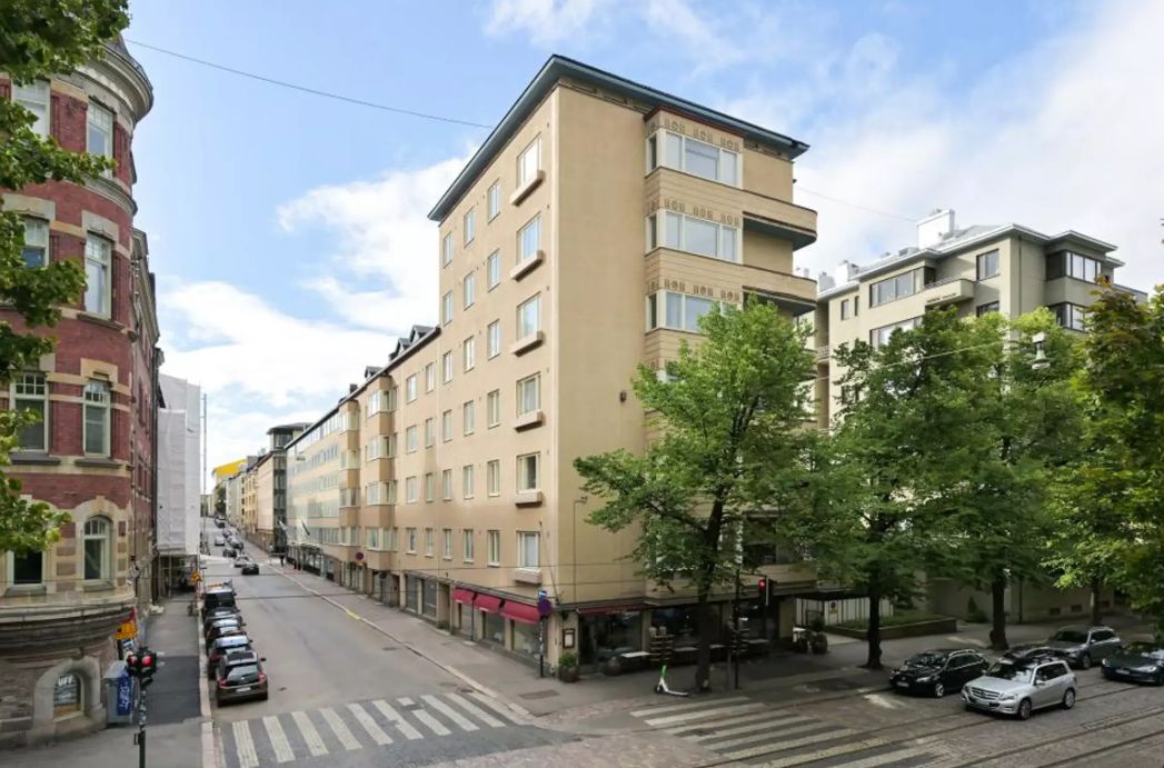 Bulevardi 32 - Liiketila 50 m² + varasto 64,5 m²