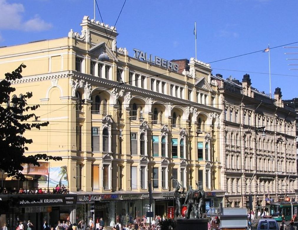 Vuokrattavana siisti työ- tai liikuntatila Helsingin ydinkeskustassa, historiallisessa Aleksanterinkatu 21:n kiinteistössä (Hk-porras, K-kerros).Tila sijaitsee erinomaisella paikalla ja tarjoaa sujuvat logistiikkayhteydet keskustan huoltotunnelin kautta.Lisätietoja 020 7290 710. Lisää kohteita ww...