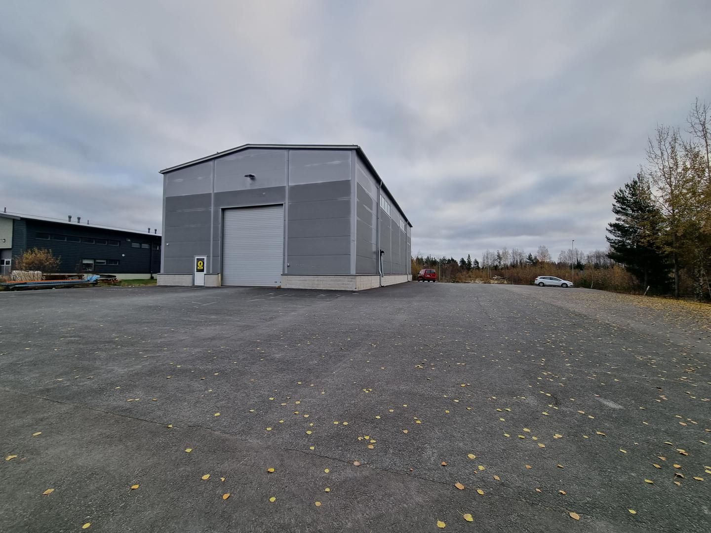 Siltanosturillinen hallitila Ylöjärveltä