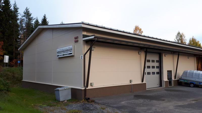 Halli- ja varastotila