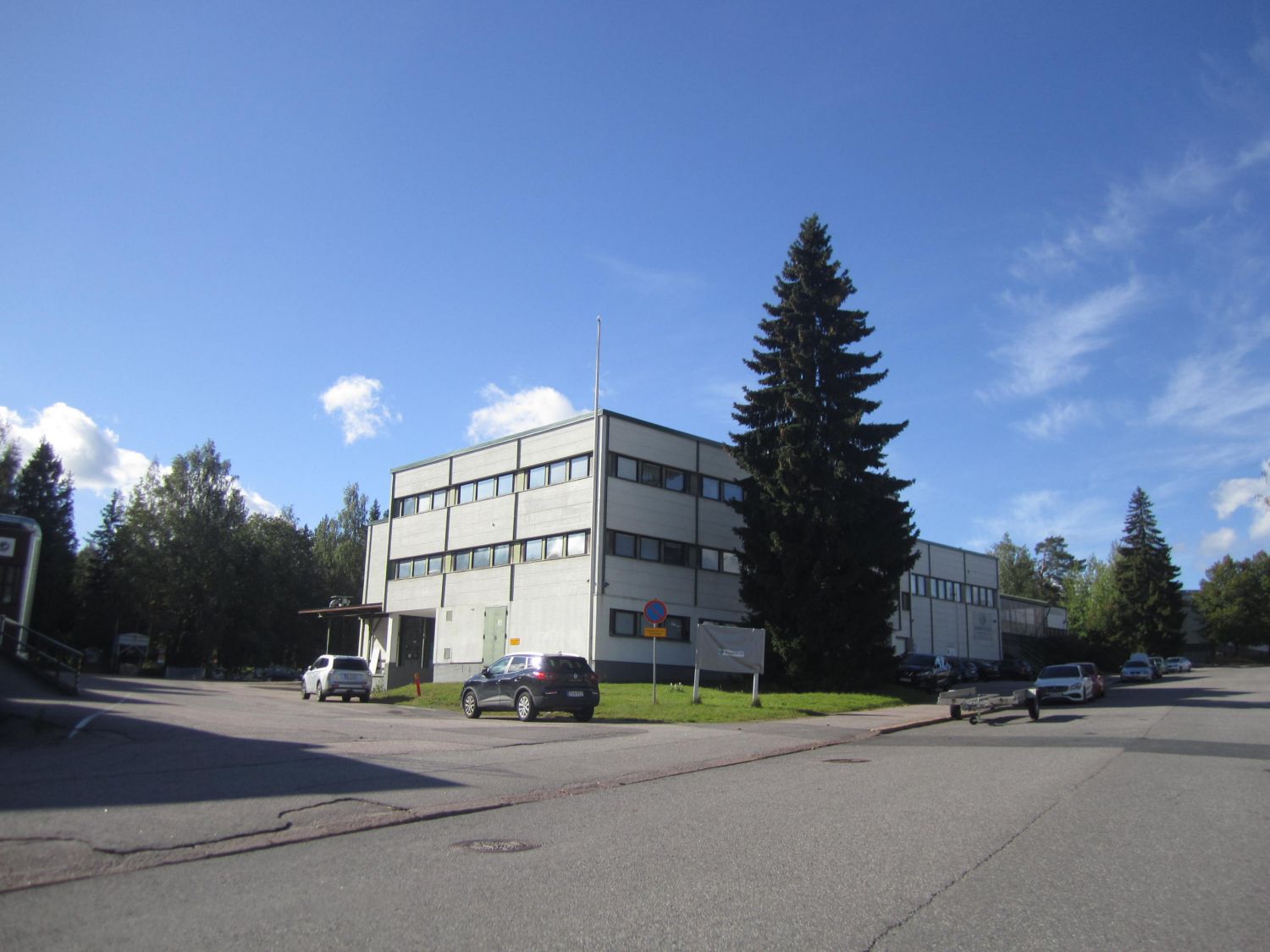 Tuotanto-/varastotilaa 1000-2000m2 hyvällä sijainnilla Konalassa!