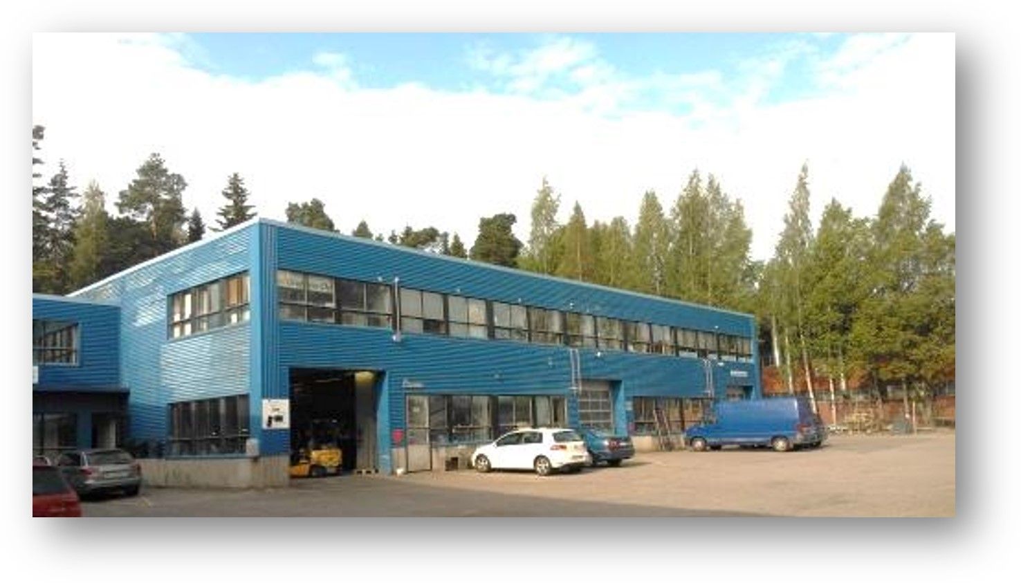 Valuraudantie 9-13 koostuu Helsingin Tattarinharju sijaitsevista teollisuushalleista. Nämä toimitilat ovat monipuolisia ...