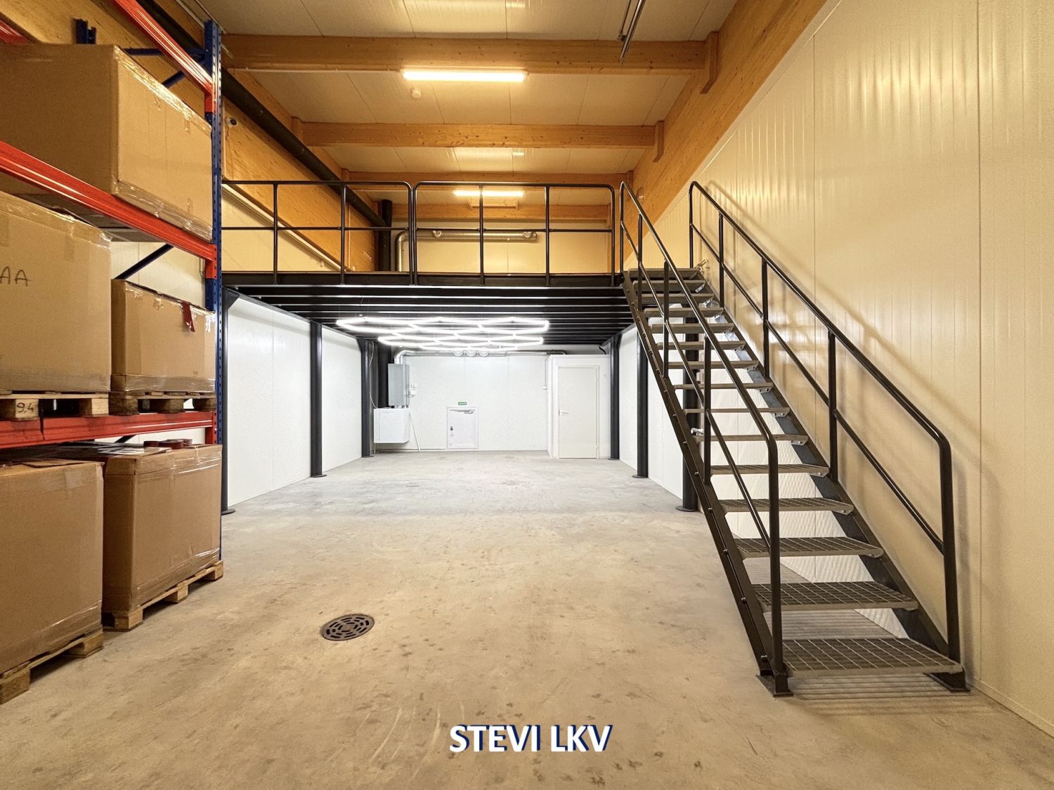 Siistiä hallitilaa *UUSI *Heti vapaana *Iso ovi *Lämmitys sisältyy