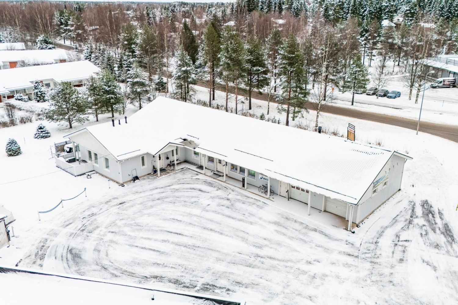 Monipuoliset liiketilat Pattijoelta