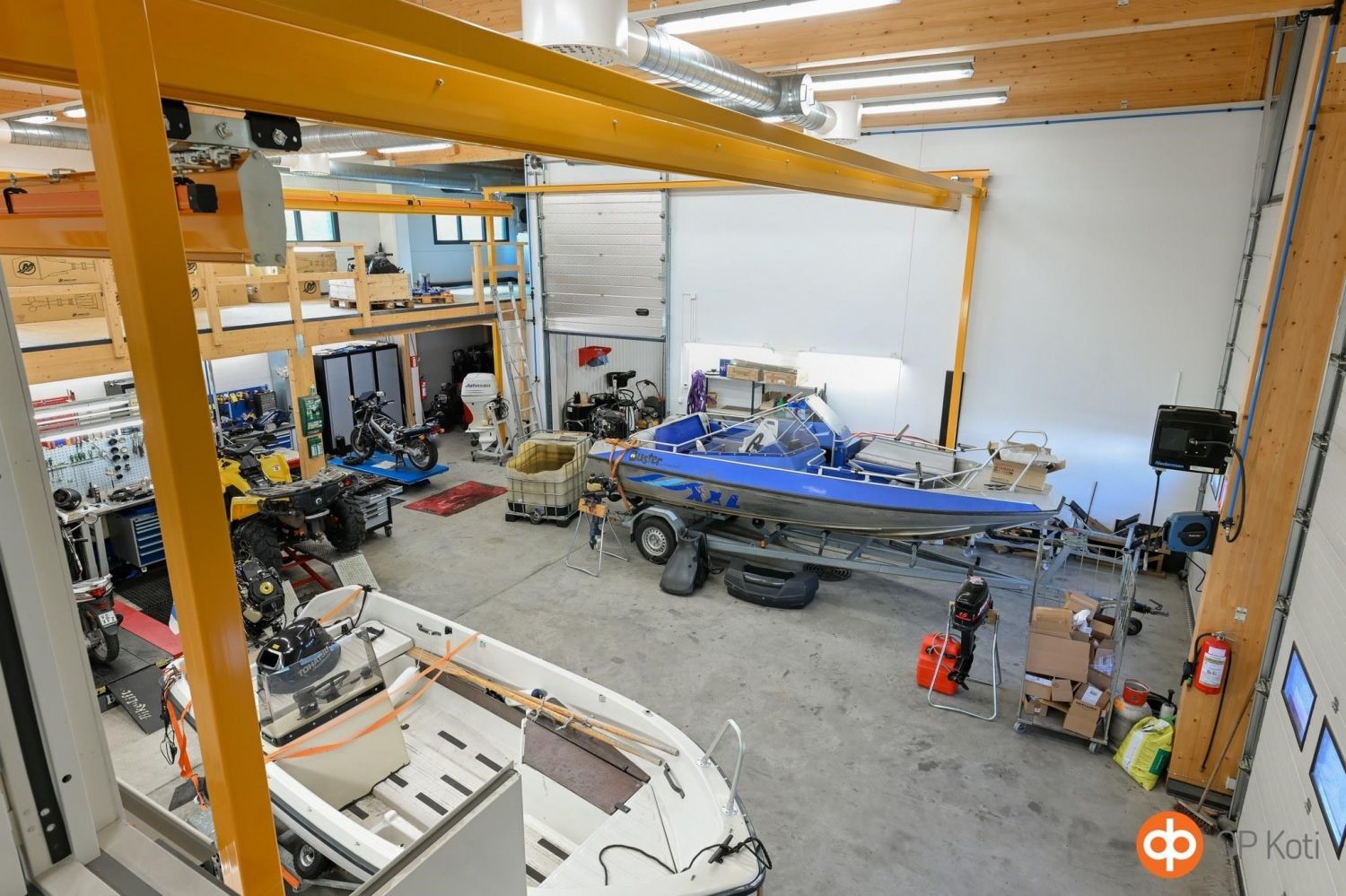 myymälärak. huoltohalli