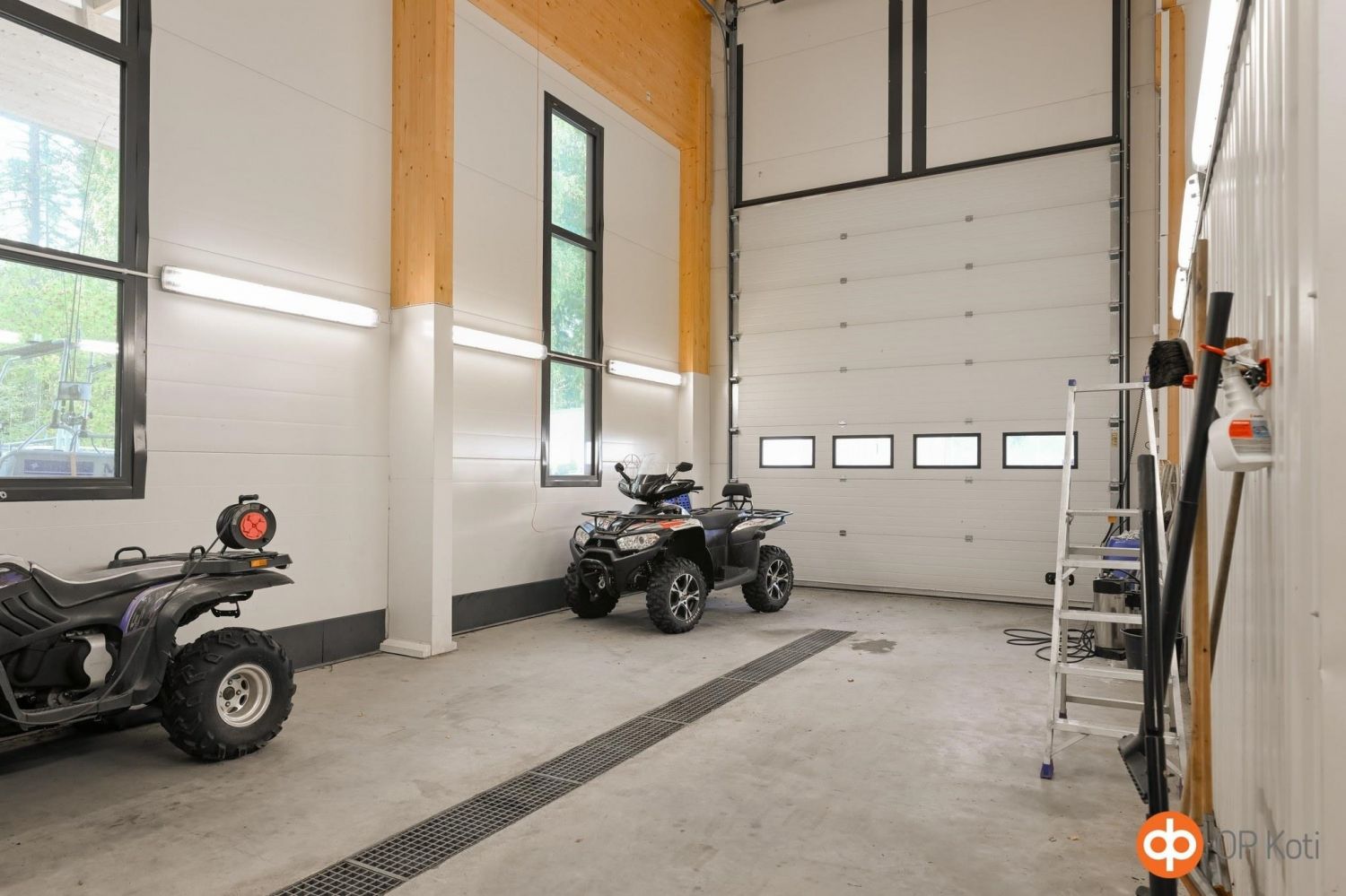 myymälärak pesuhalli