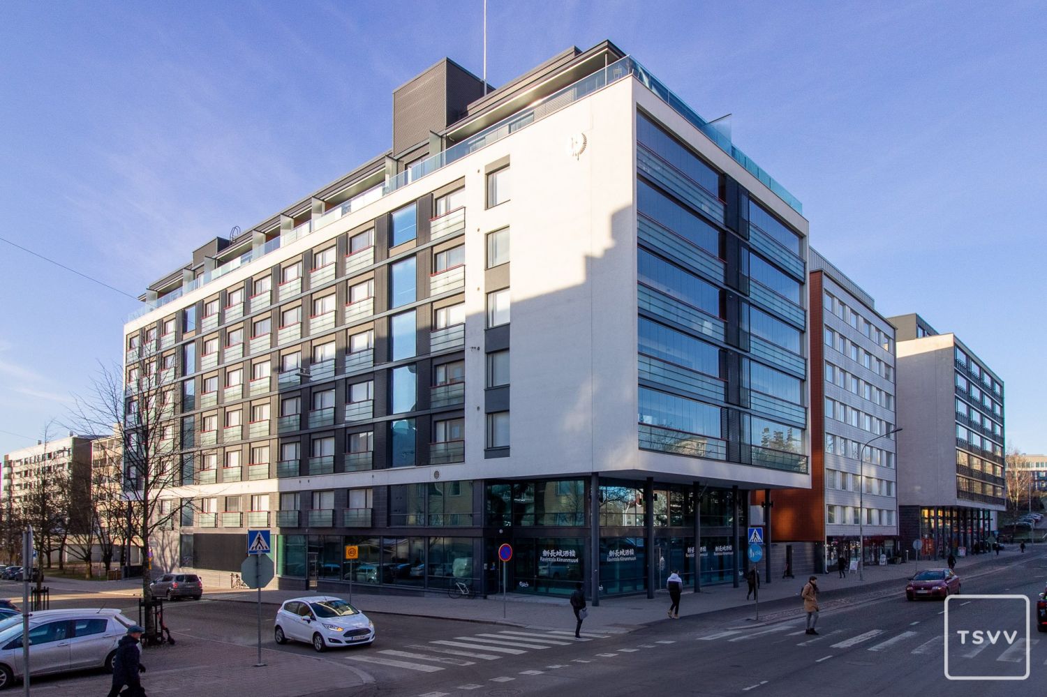 VUOKRATTAVANA ILMASTOITU TOIMITOHUONEISTO TURUN ITÄISESSÄ KESKUSTASSATila sijaitsee Turun yliopistollista keskussairaalaa vastapäätäValoisa ja moderni toimistotila Turun keskustassa odottaa uutta omistajaa! Tämä 154 m²:n toimisto sijaitsee erinomaisella paikalla Vähä Hämeenkadulla, vain kivenhei...