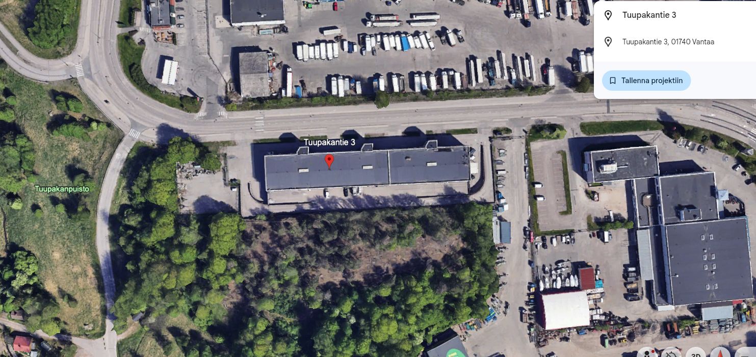 Varastotilaa 772 m2 vapaa korkeus 4,5 m sähköisellä nosto-ovella.