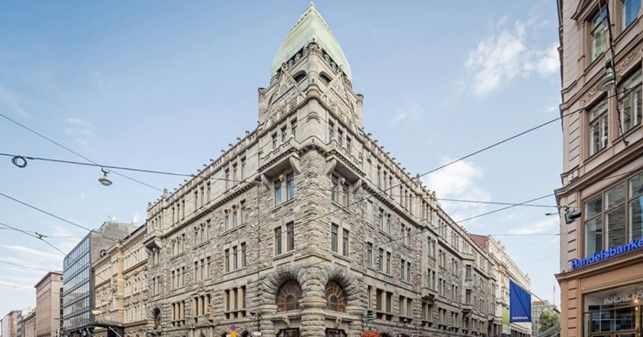 Viihtyisät toimistotilat tarjolla historiallisen Väinämöisenlinnan sydämessä 2. kerroksessa. Tässä 491 m² toimitilassa o...