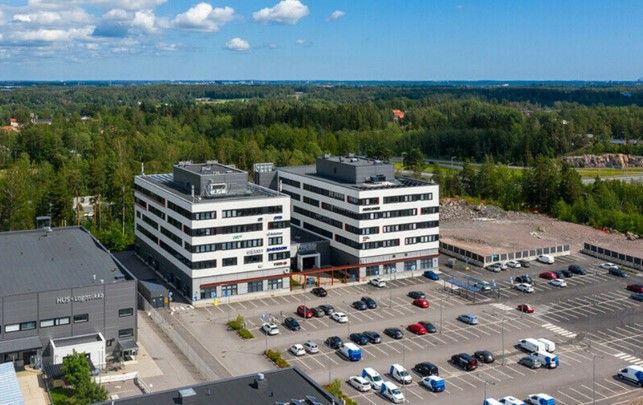 Vuokrattavana moderni avotoimisto Pressi Smart Premises C-talon viidennestä kerroksesta. Toimitilalla on oma neuvotteluh...