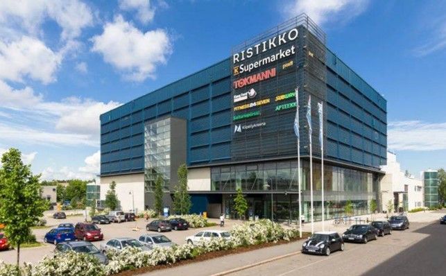 Vuokrattavana 270 m² toimistotila Helsingin Konalassa sijaitsevan Kauppakeskus Ristikon toisessa kerroksessa.