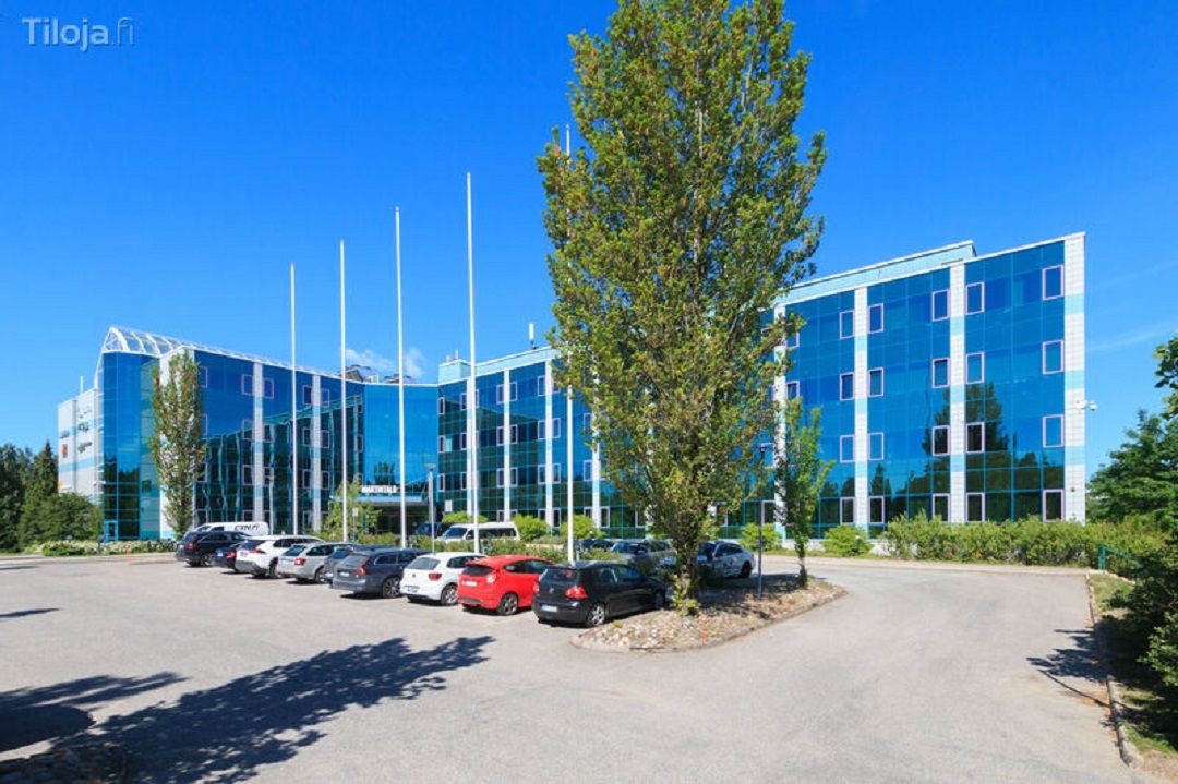 Martintalosta Vantaankosken juna-aseman vieressä lähes koko 3. kerroksen toimistotila, joka suunnitellaan ja toteutetaan...