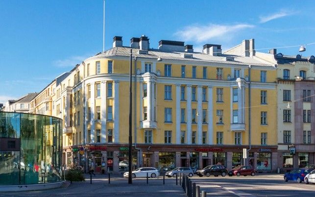Hieno 3. kerroksen toimistohuoneisto