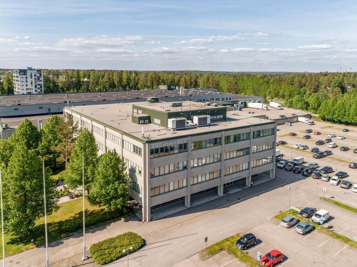 Vuokrattavana loft-toimisto valmis räätälöitäväksi tarpeiden mukaan. Toimitila on tällä hetkellä betonipintainen. Tiloih...