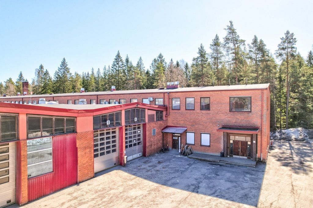 Vuokrataan toisen kerroksen toimistotila edullisesti.Köysikuja 1 on kauniisti rustiikkinen logistiikkakiinteistö...