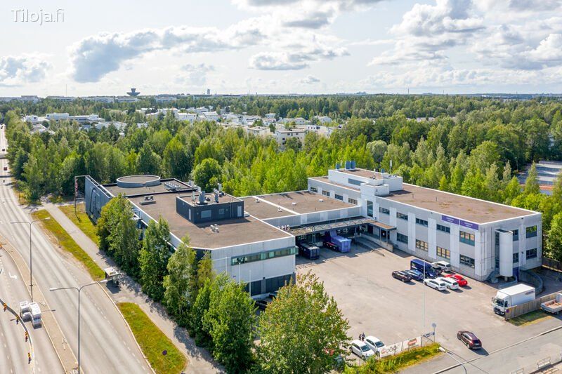 Kevyttuotantotilaa Kontulassa erinomaisten liikenneyhteyksien päässä Kehä 1:ltä. Ensimmäisessä kerroksessa on vapautumas...