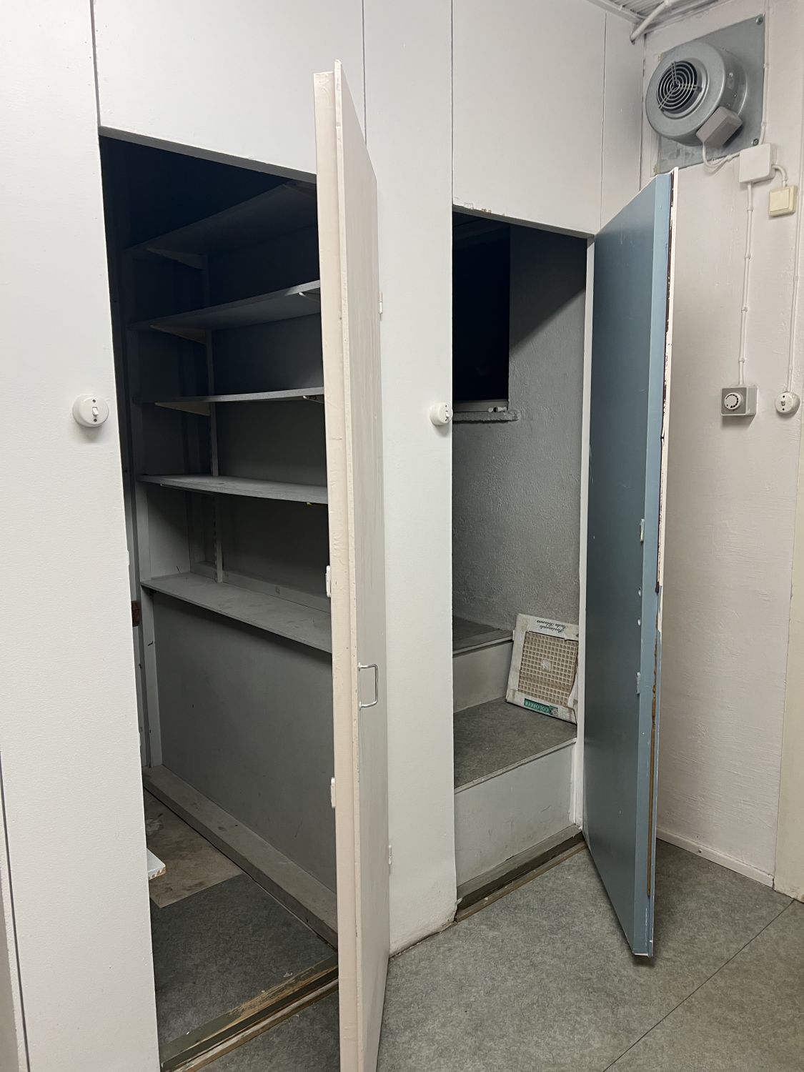 Varastossa olevat säilytystilat