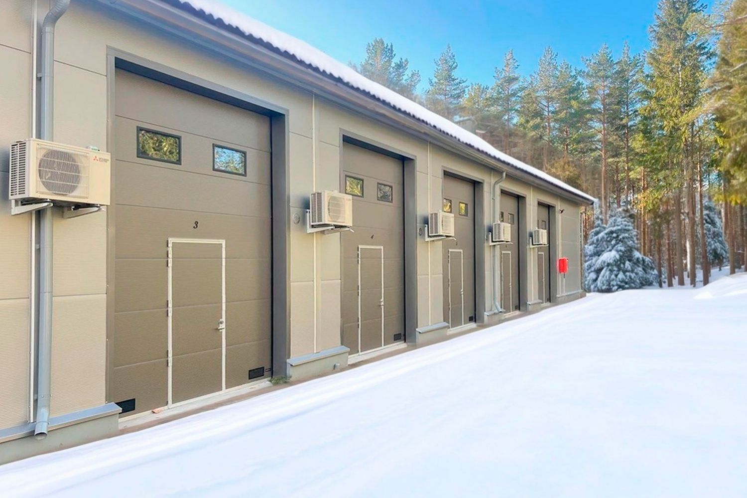 Hyviä varastotiloja vuokrattavana Hangossa!