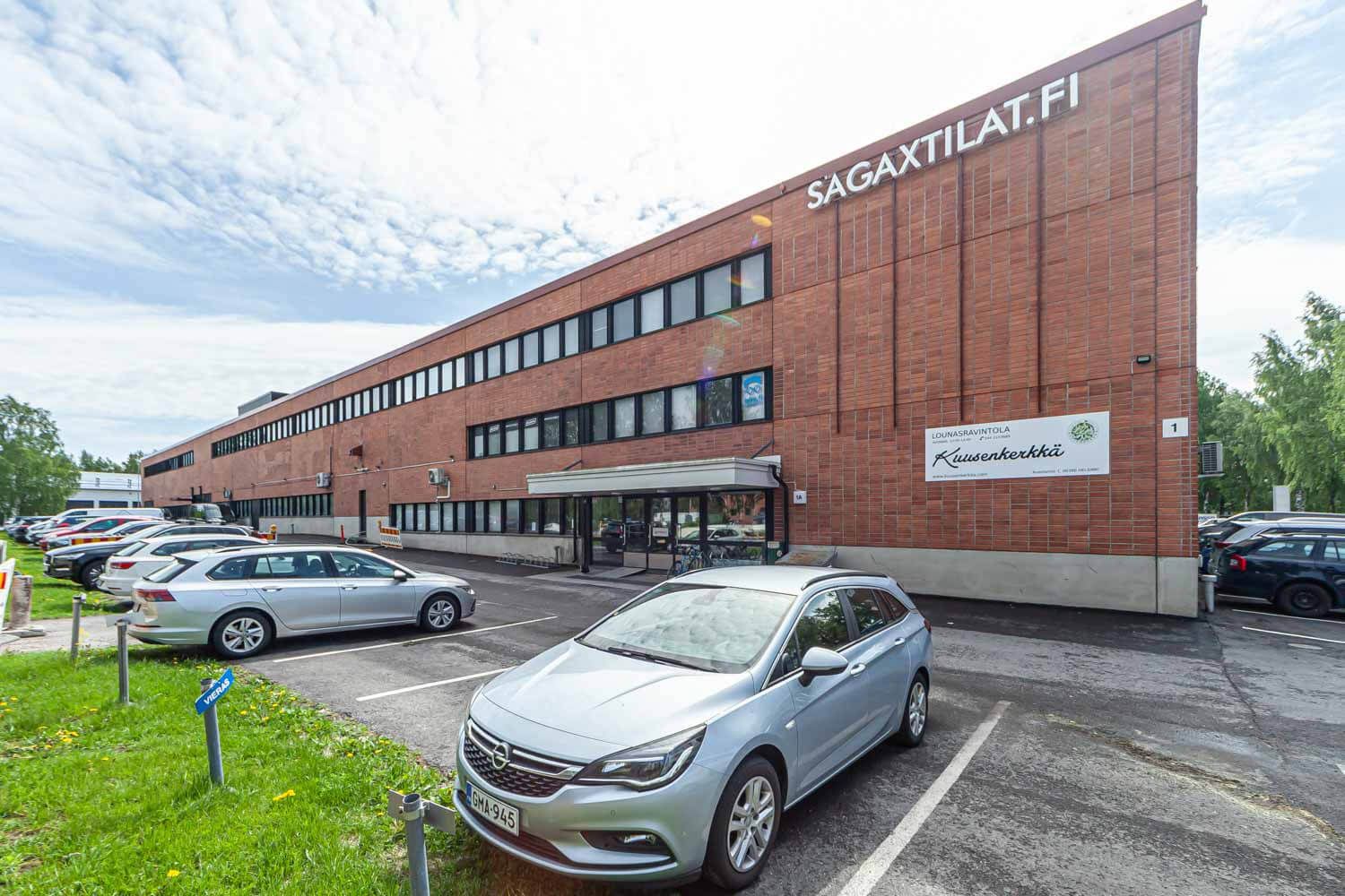 Viihtyisä ja kompakti toimistotila vapautumasa vuokrattavaksi syyskuun lopulla