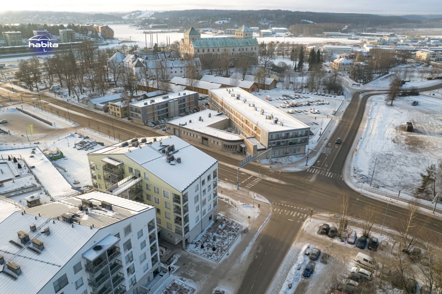 Uusi liiketila sataman läheisyydessä!