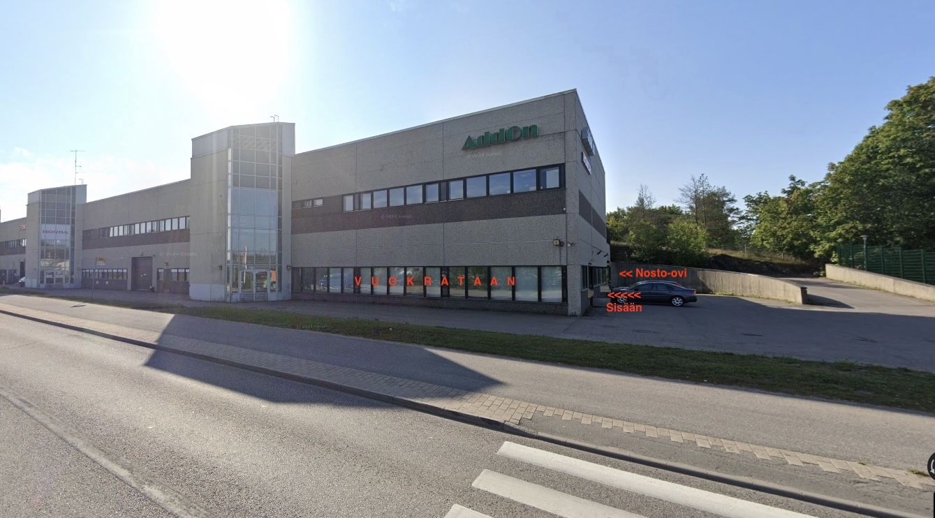 VUOKRATAAN 435 m2 monikäyttöinen toimitila Tuupakassa - Tuupakantie 3, VANTAA. Toimitilassa on nosto-ovellinen lastausal...