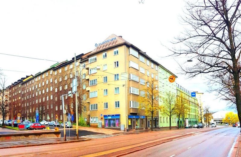 Vuokrataan 70m2 toimistotila 1.kerroksessa huippusjainnilla Töölössä Oopperataloa vastapäätä. Tilassa on 3 erillistä huo...