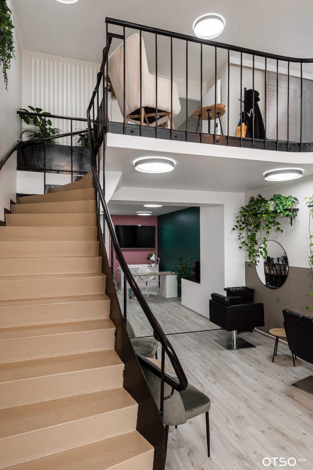 Hyvässä kunnossa oleva liiketila keskeisellä paikalla! 

Tilat remontoitu kauttaaltaan noin kolme vuotta sitten, joten p...