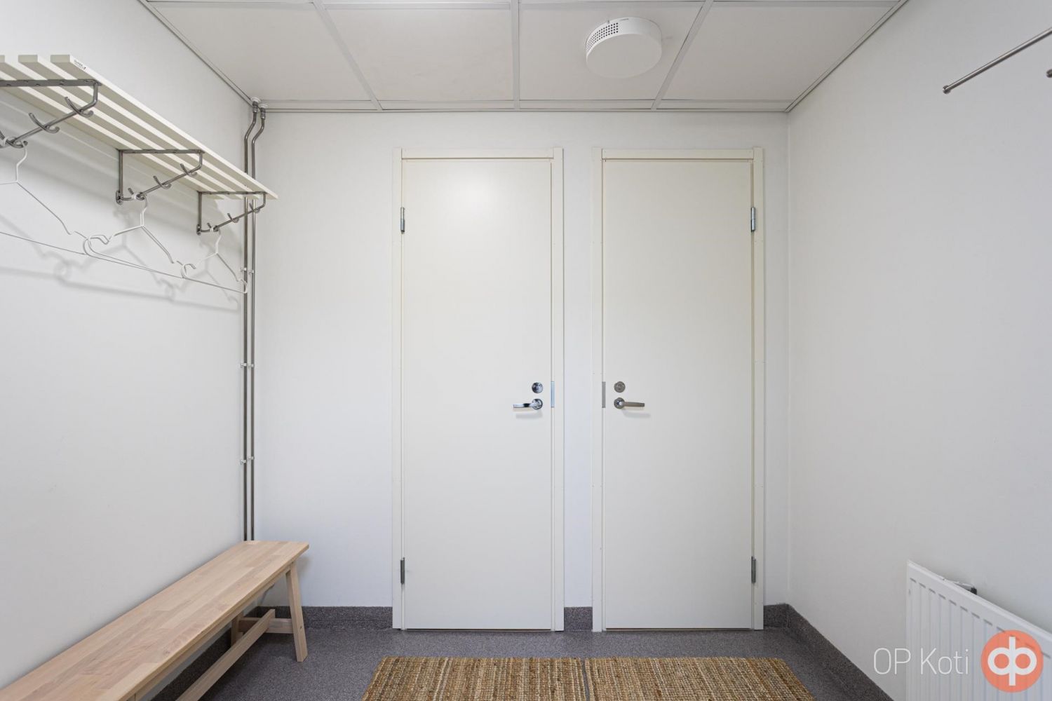 Pukuhuoneet/wc/suihku