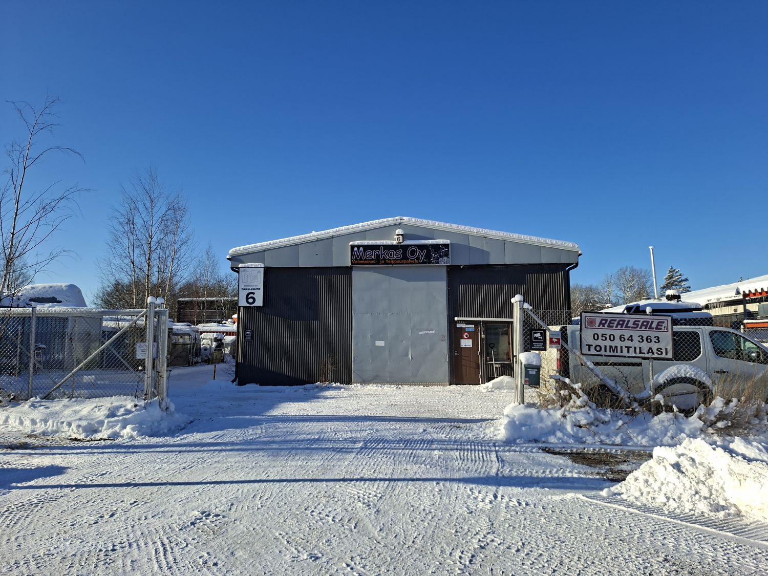 Vuokrataan monikäyttöinen tuotantotila Tattarisuolla!