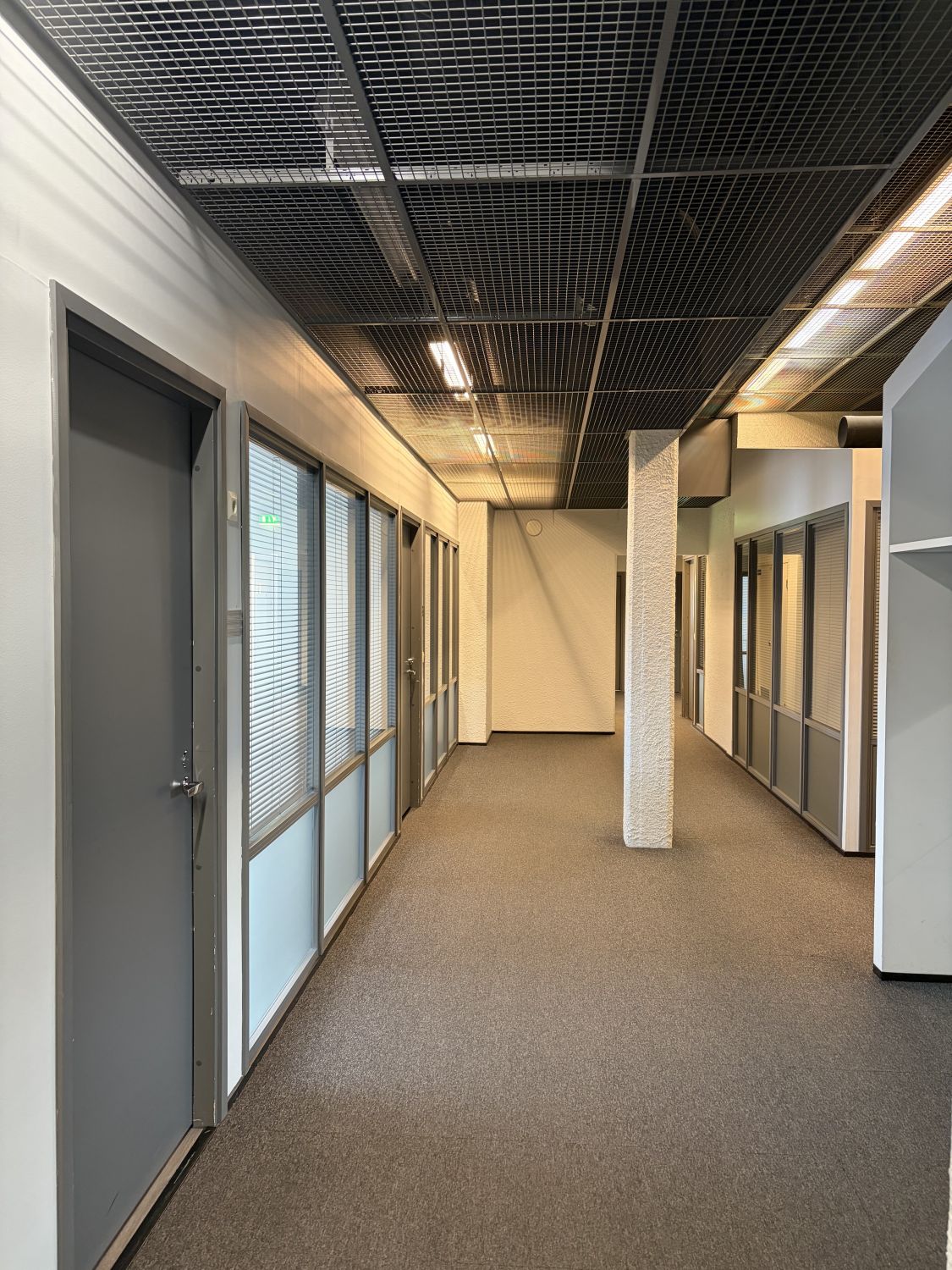 Vuokrattavana modernit ja valmiiksi hyväkuntoiset toimitilat keskeisellä sijainnilla osoitteessa Ratapihankatu 53, Turku...