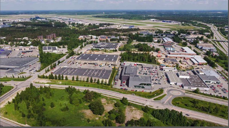 Vuokrattavana korkealuokkaista varastotilaa erinomaisella sijainnilla.