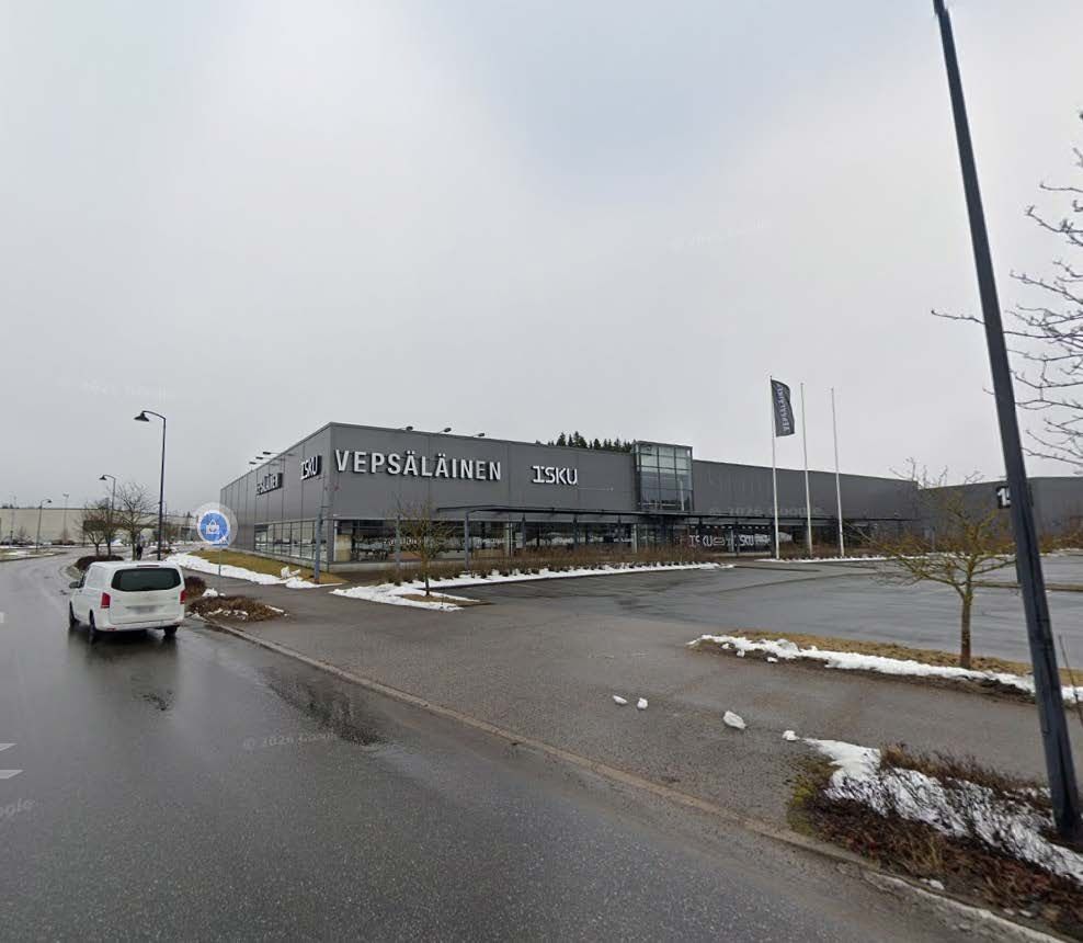 Vuokrattavana katutason avara ja monikäyttöinen, noin 400 m² liiketila erinomaisella sijainnilla Lappeenrannan retailkeskittymässä. Naapurustosta löytyvät tunnetut toimijat, kuten Lager 157, Lidl, Sotka, Power ja Gigantti, jotka tuovat alueelle jatkuvaa asiakasvirtaa ja lisäävät näkyvyyttä liiketoim...