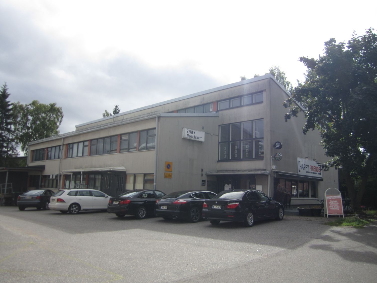 Tuotanto- / varastotila Lauttasaaressa. 
