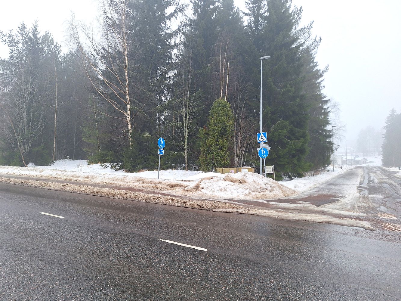 Myydään toimitilatontti Porvoon Ölstensissä!