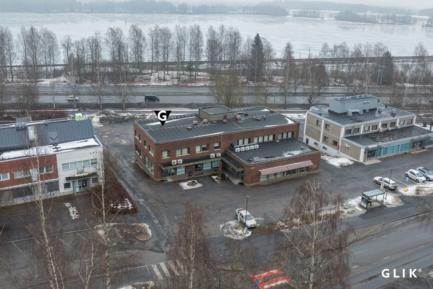 Rakennus Mikkolantien suunnalta