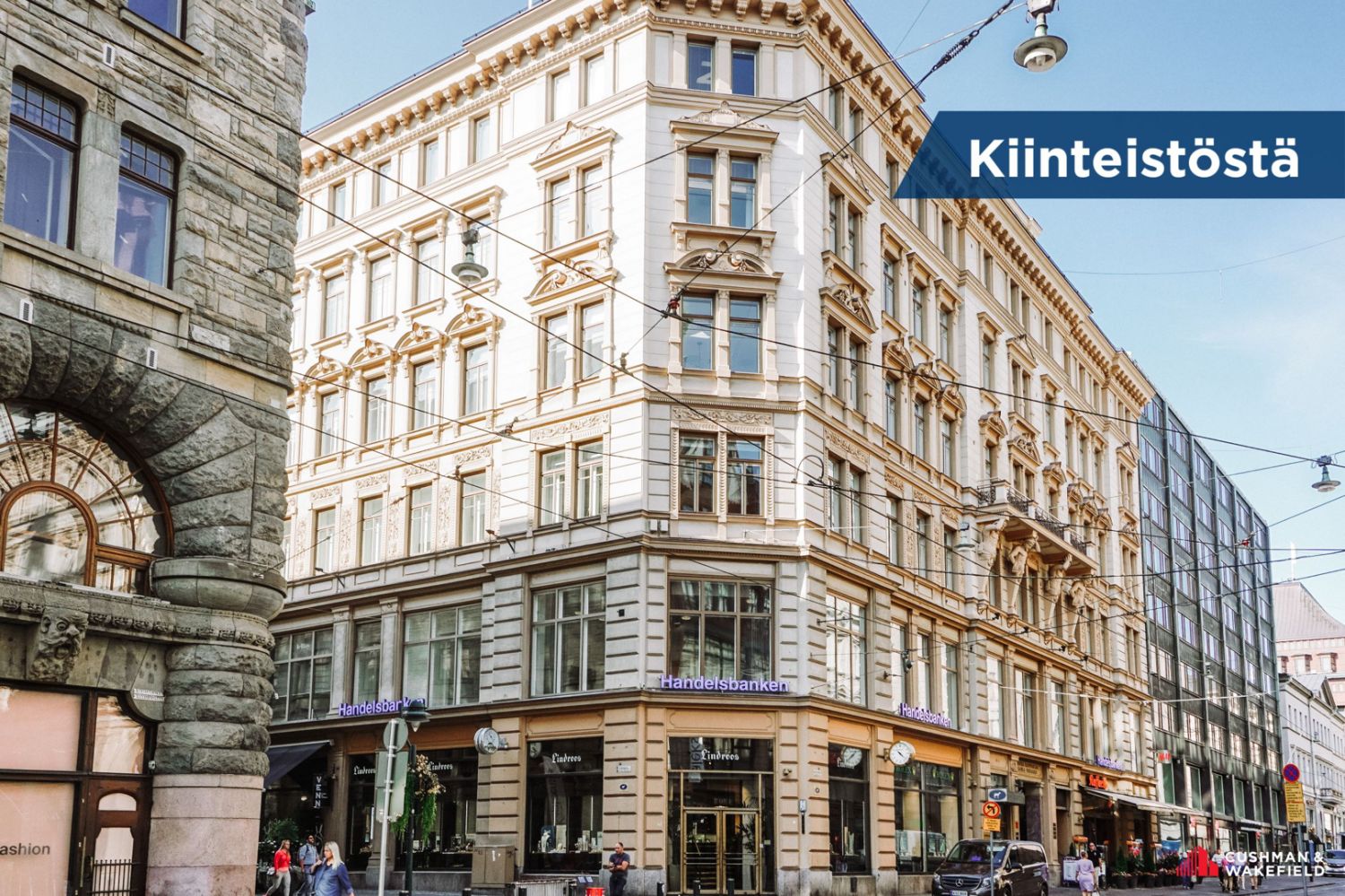 Vuokrattavana 3. kerroksen 320 m2 toimistotila. Näyttävä, korkea ja valoisa kokonaisuus huippusijainnilla. Vapautuminen ...