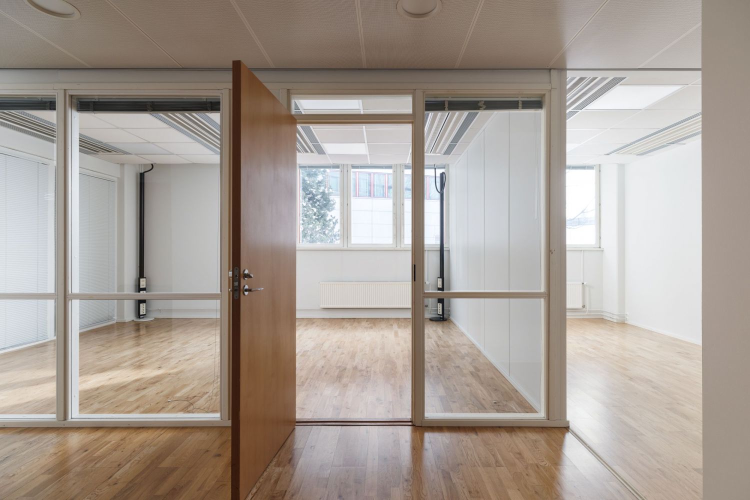 Stella Business Park sijaitsee erinomaisella paikalla Espoon Leppävaarassa. Kokonaisuuteen kuuluvat neljä kiinteistöä jo...