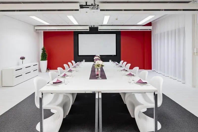 Neuvottelutila Tehdas.