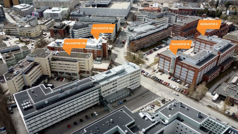 Valimo Center on hyvin saavutettavissa niin autolla, julkisilla kuin pyörälläkin.