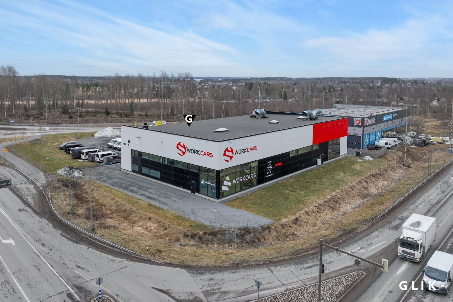 Uusi liikepaikkanne?