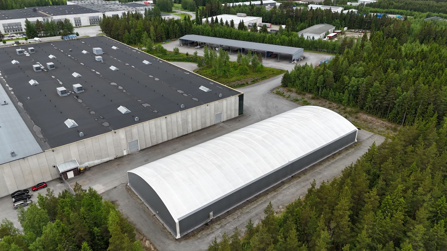 Pressuhalli puretaan, ei sisälly kauppaan