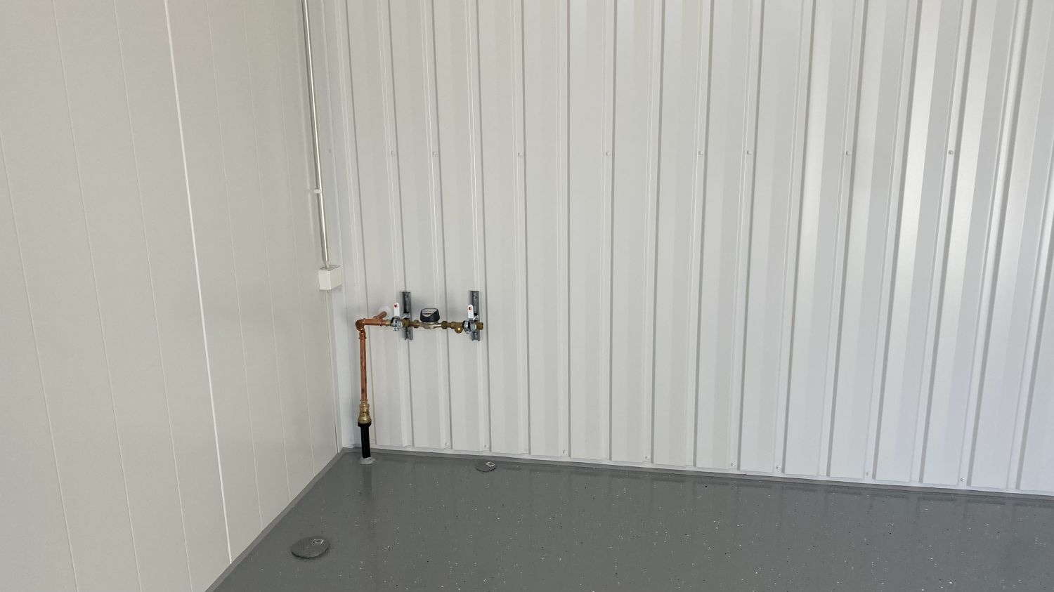 Vesi- ja viemäriliitäntä