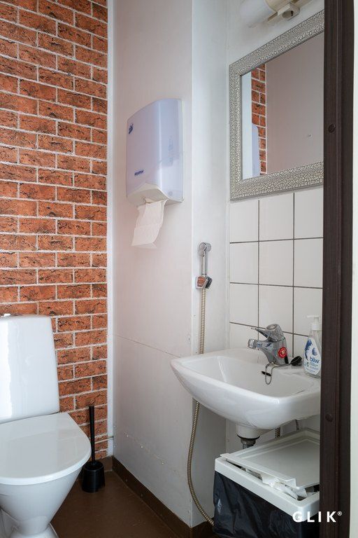 Erillinen wc