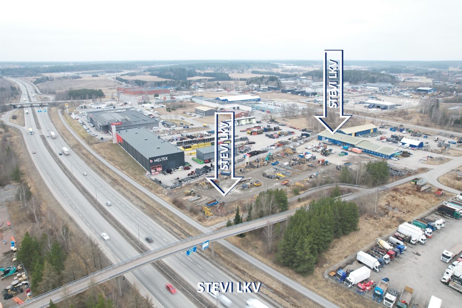 Varasto/Liiketila/toimisto/piha-alue yhdistelmä.