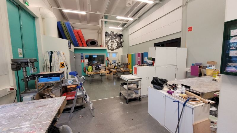 Tuotanto - / Pajatila