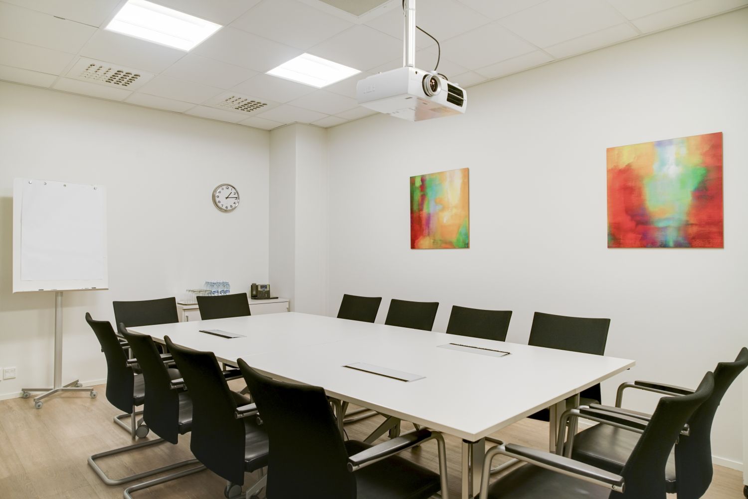 Avotoimisto on joustava ratkaisu, joka soveltuu kaiken kokoisille tiimeille.Ty&ouml;skentele...