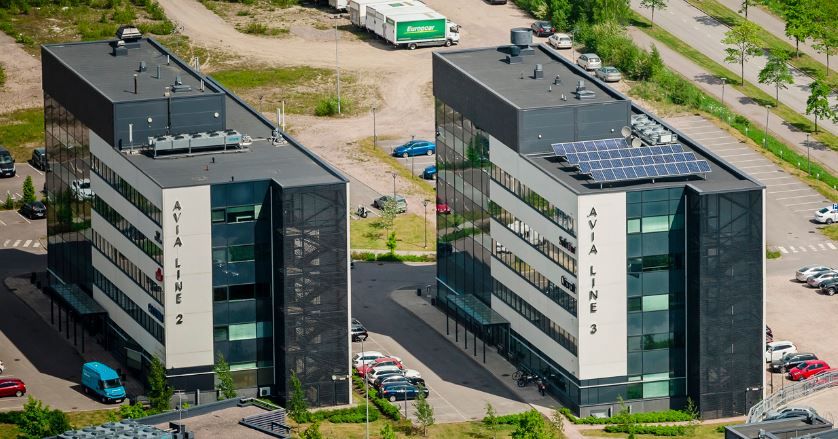 Avia Line koostuu kolmesta toimistotalosta, joiden tilaratkaisut on suunniteltu joustaviksi. Rakennukset ovat lähes iden...