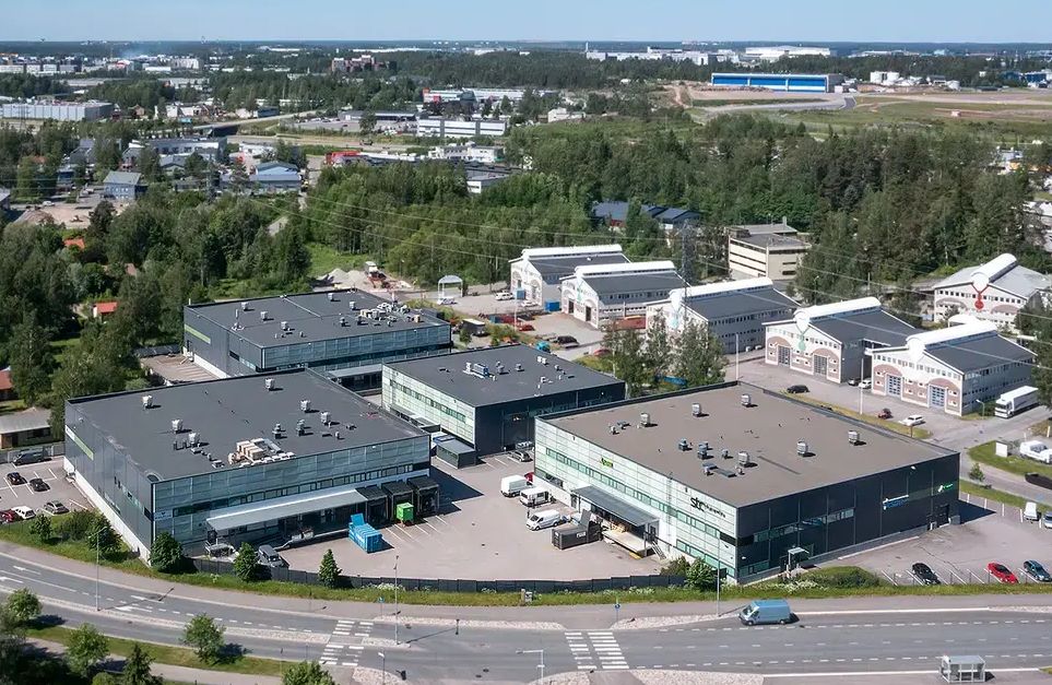 Meiramitie 3 - A-talo - Varasto + toimisto yht. 873 m²