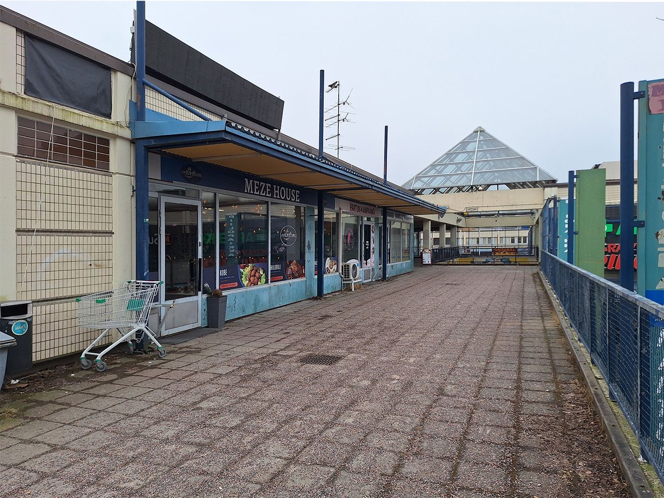 Hyvä ravintolaliiketila myytävänä Vantaan Hakunilassa!